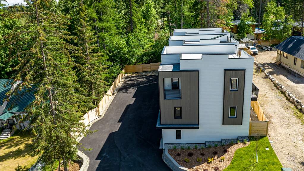3 Bedroom Villa/Townhouse's Image 22