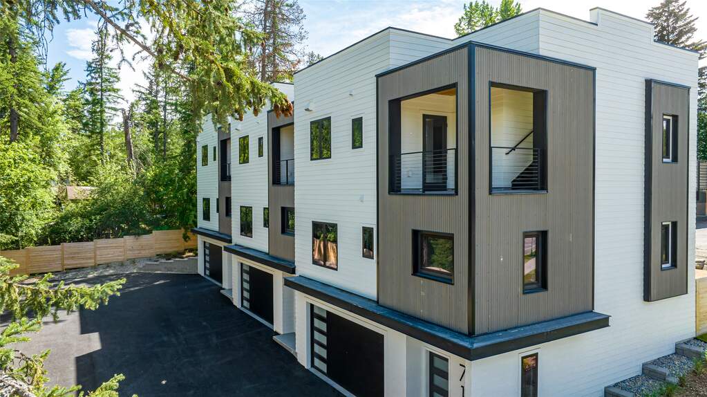 3 Bedroom Villa/Townhouse's Image 23