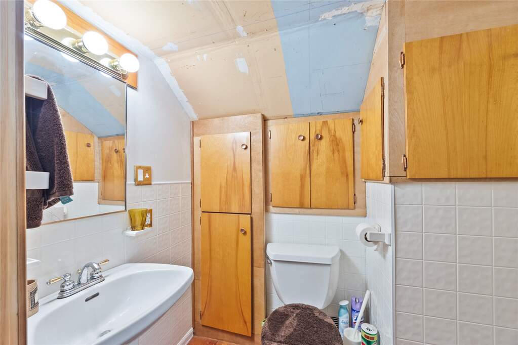 3 Bedroom Single Family Home/House's Image 13