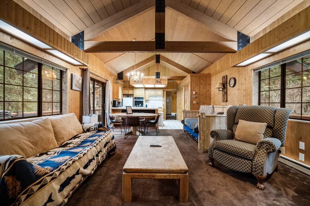 5 Bedroom Single Family Home/House's Image 126
