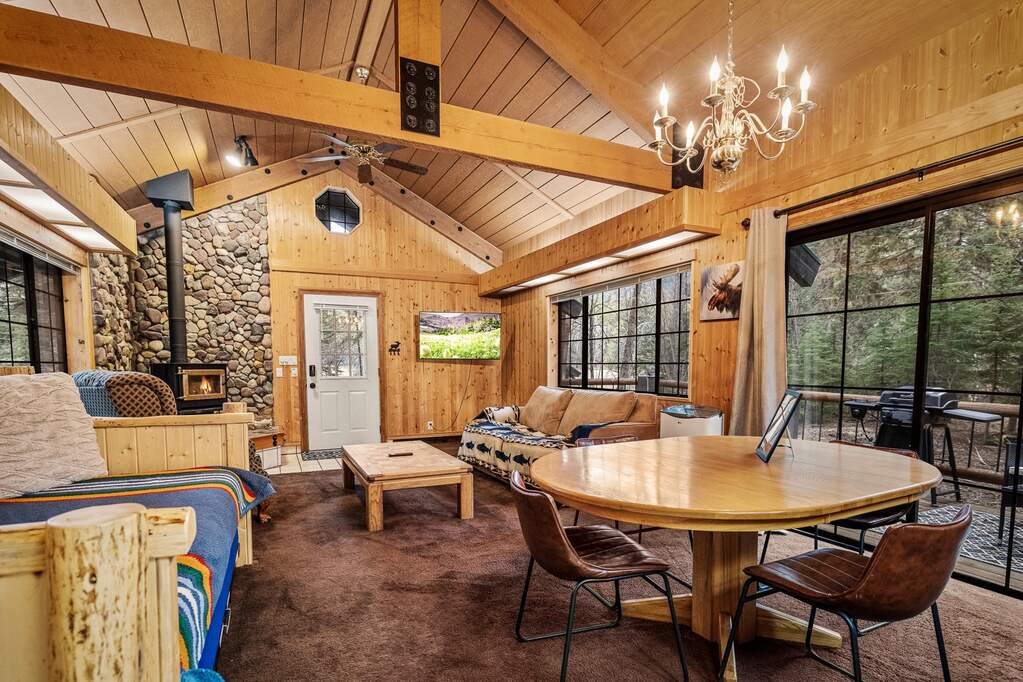 5 Bedroom Single Family Home/House's Image 129