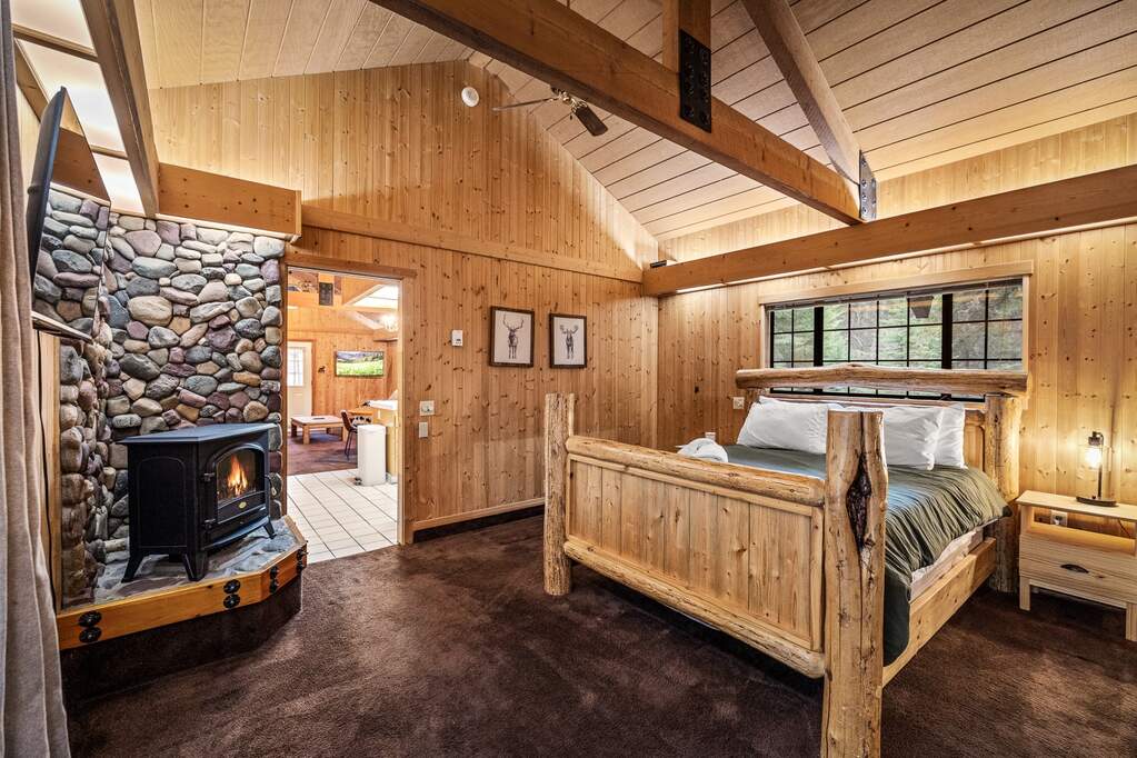5 Bedroom Single Family Home/House's Image 134