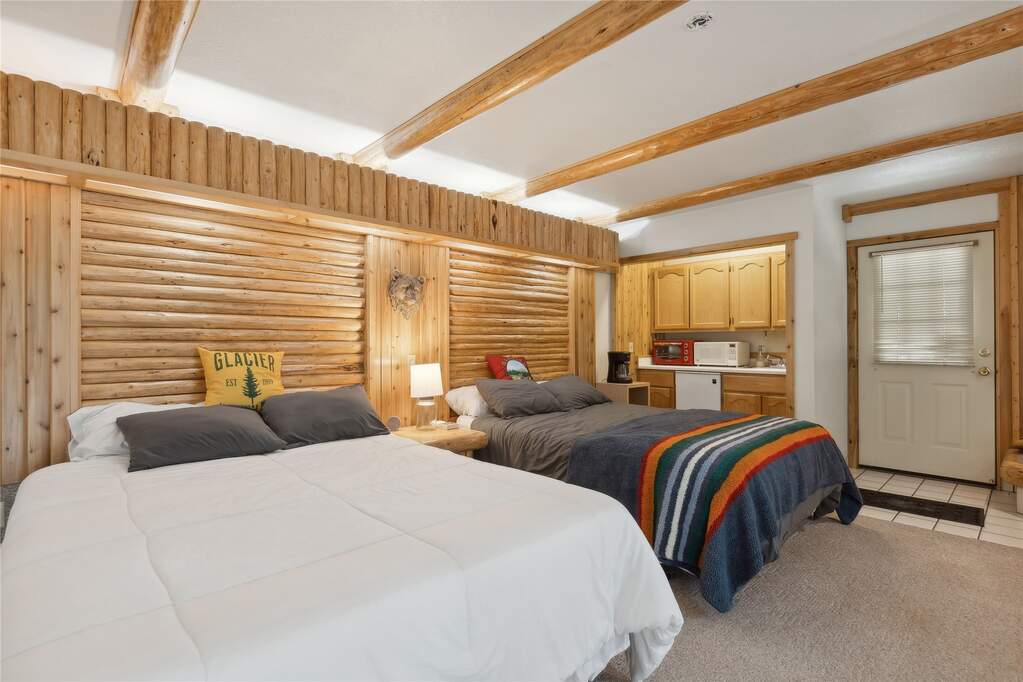 5 Bedroom Single Family Home/House's Image 50