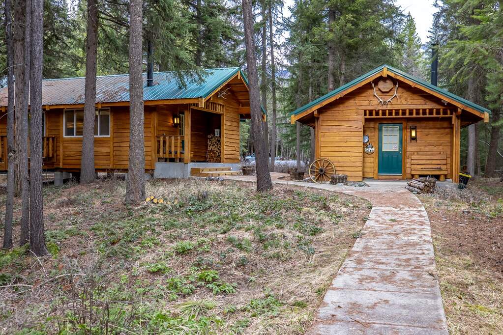 5 Bedroom Single Family Home/House's Image 94