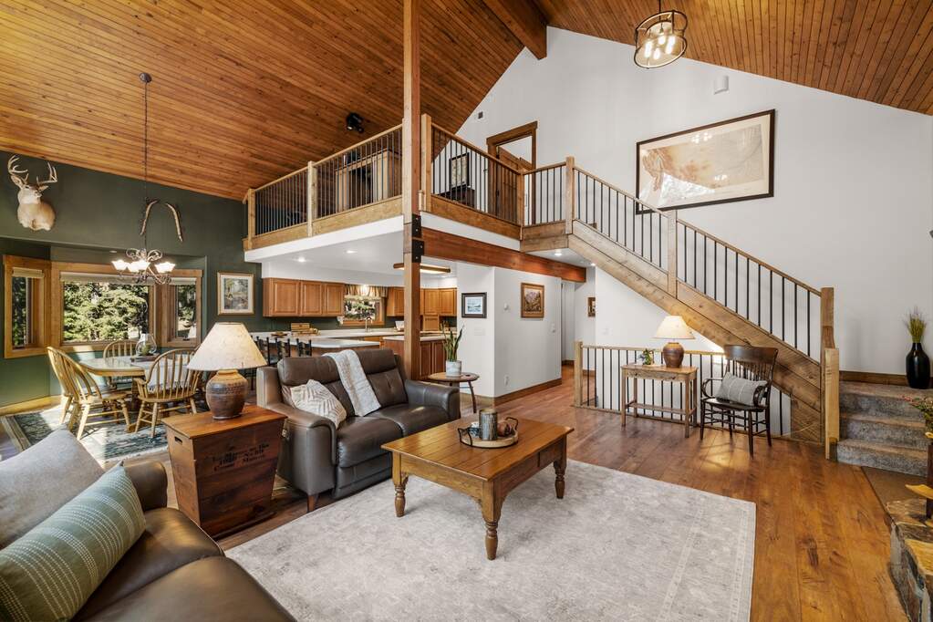 5 Bedroom Single Family Home/House's Image 19