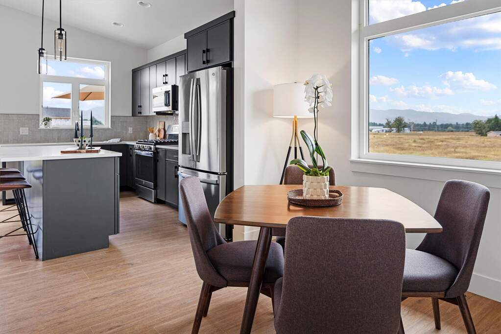 8 Bedroom Villa/Townhouse's Image 6