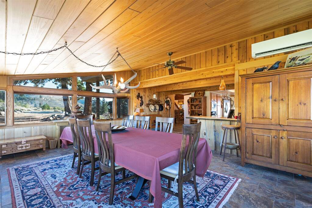 4 Bedroom Single Family Home/House's Image 10