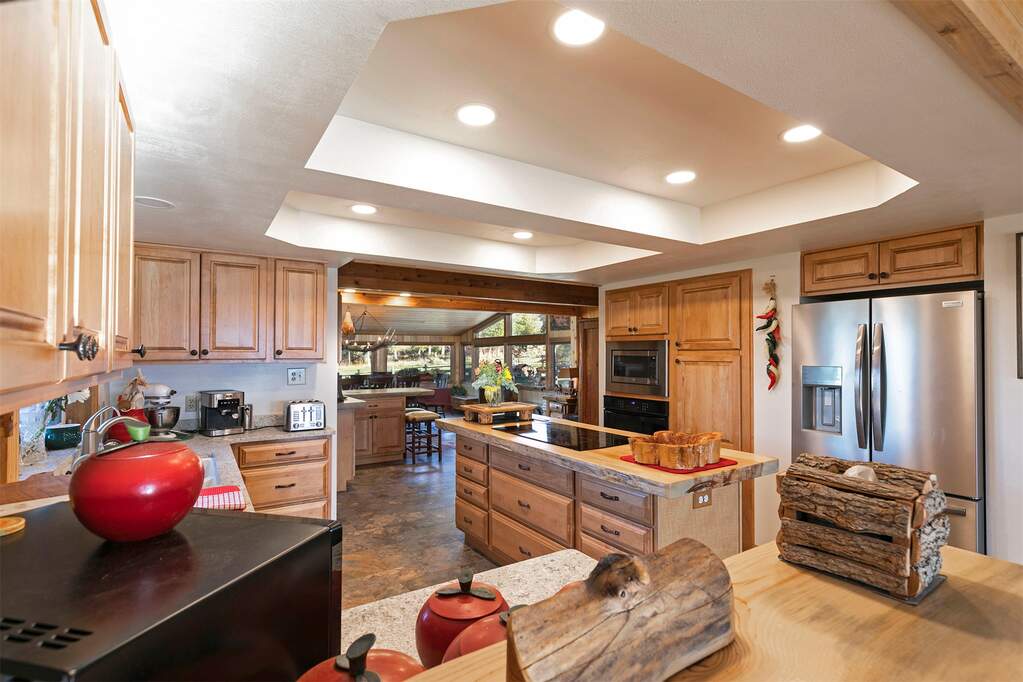 4 Bedroom Single Family Home/House's Image 13