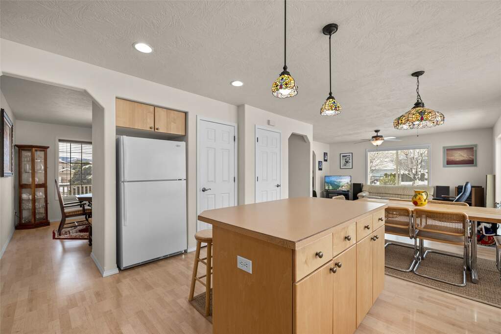 4 Bedroom Single Family Home/House's Image 17