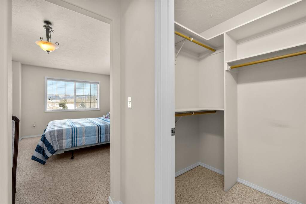 4 Bedroom Single Family Home/House's Image 29