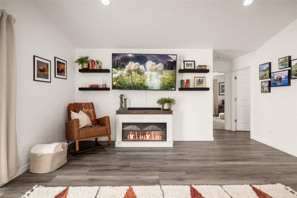 3 Bedroom Single Family Home/House's Image 12