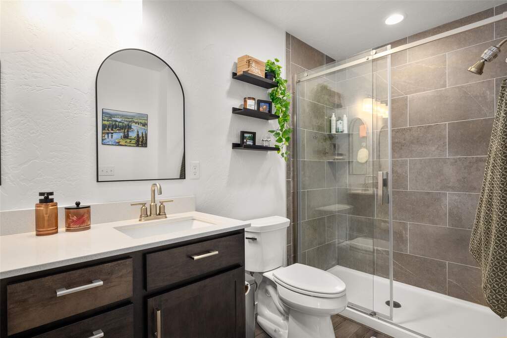 3 Bedroom Single Family Home/House's Image 17