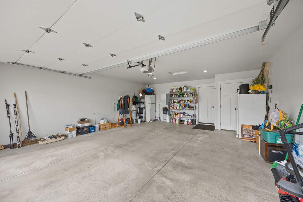 3 Bedroom Single Family Home/House's Image 25