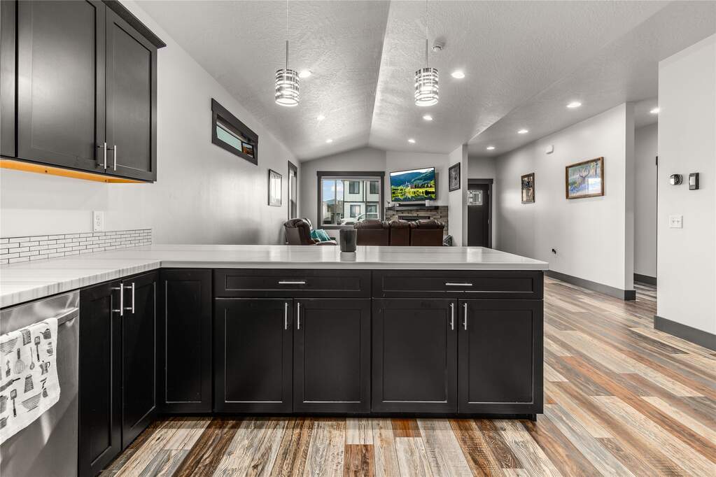 2 Bedroom Single Family Home/House's Image 8