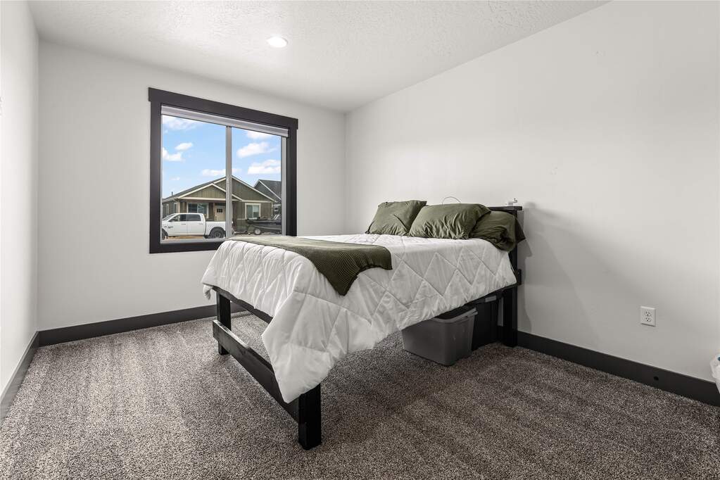 2 Bedroom Single Family Home/House's Image 15