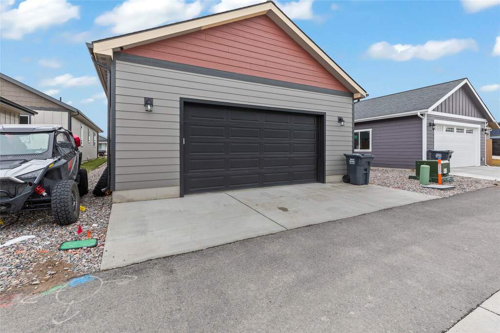 2 Bedroom Single Family Home/House's Image 28
