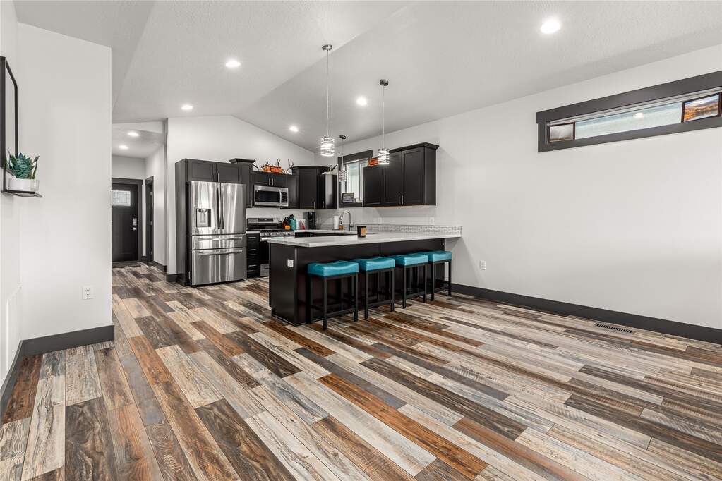 2 Bedroom Single Family Home/House's Image 3