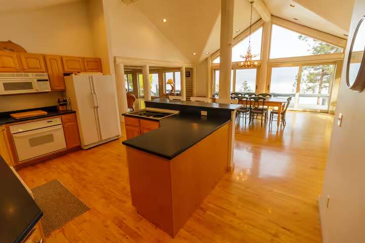 4 Bedroom Single Family Home/House's Image 19