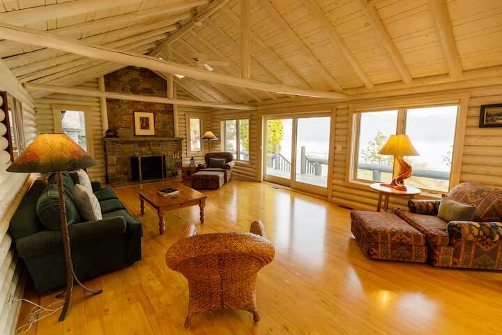 4 Bedroom Single Family Home/House's Image 21