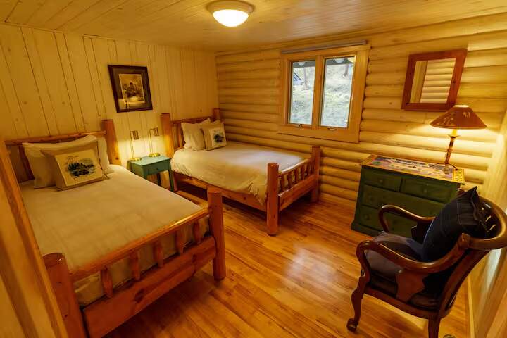 4 Bedroom Single Family Home/House's Image 24