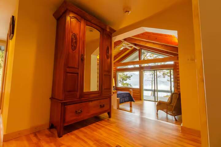4 Bedroom Single Family Home/House's Image 40