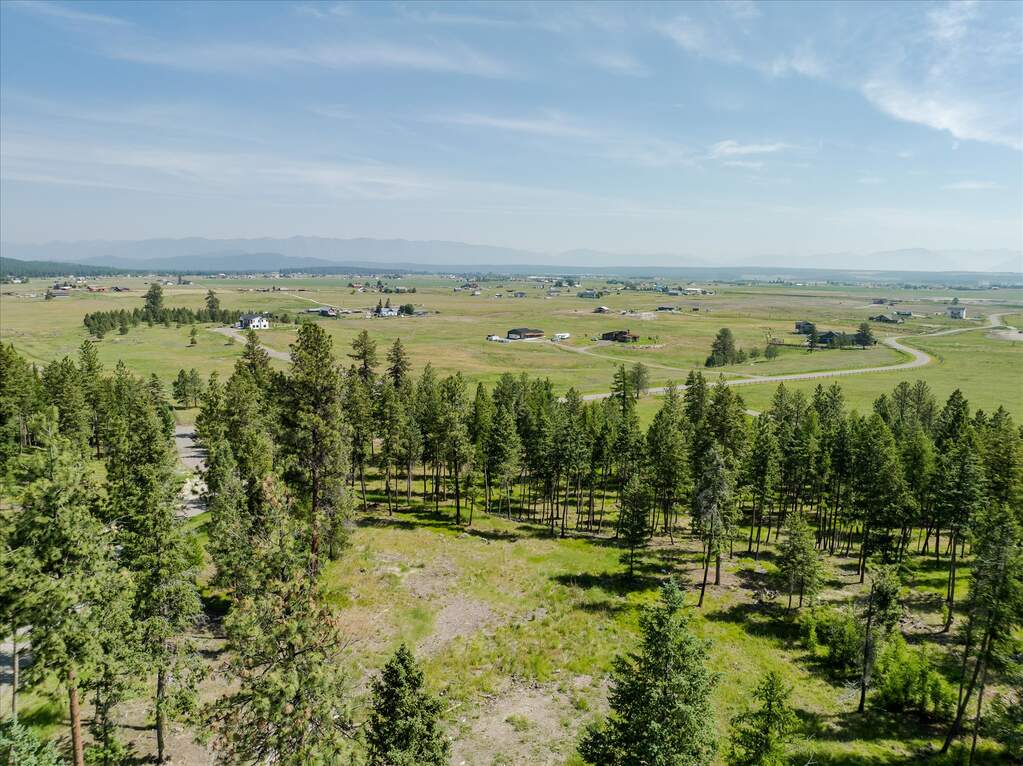 Land/Vacant Land's Image 85
