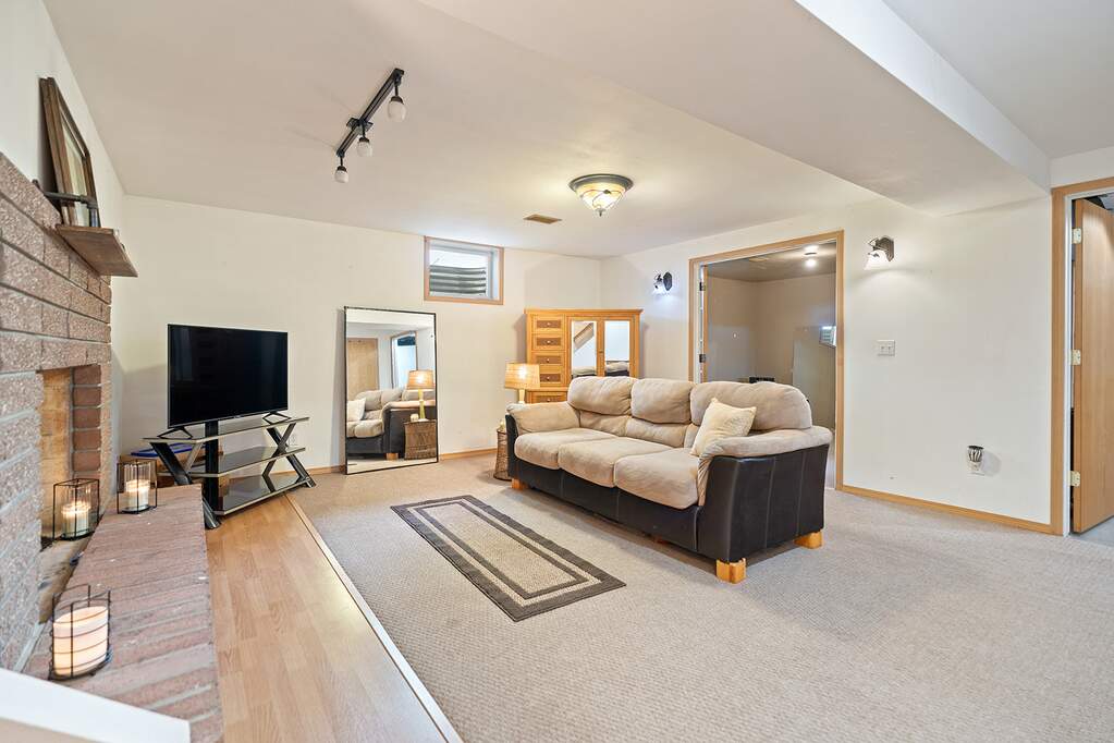 4 Bedroom Single Family Home/House's Image 29