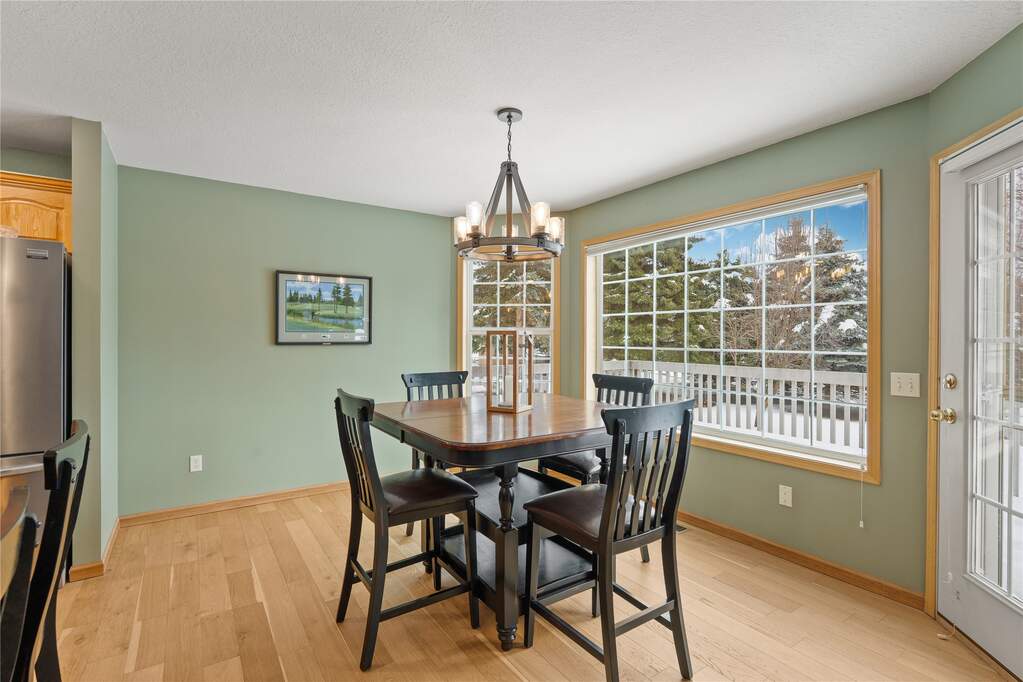 4 Bedroom Single Family Home/House's Image 8