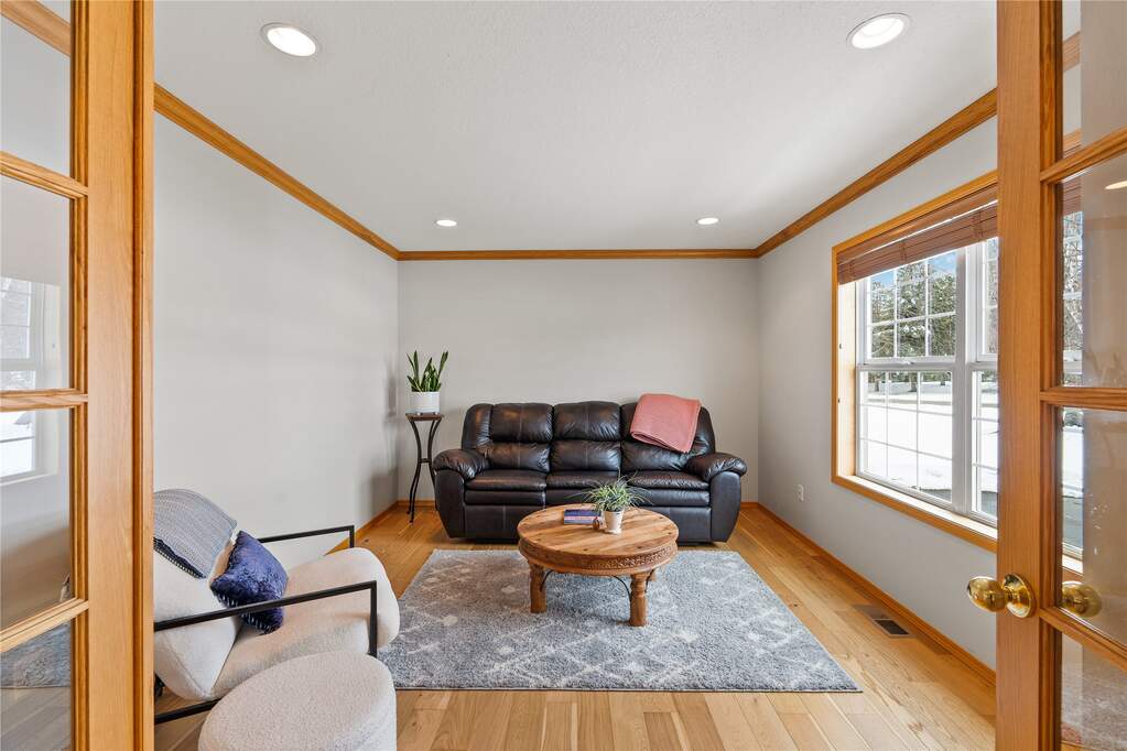 4 Bedroom Single Family Home/House's Image 20
