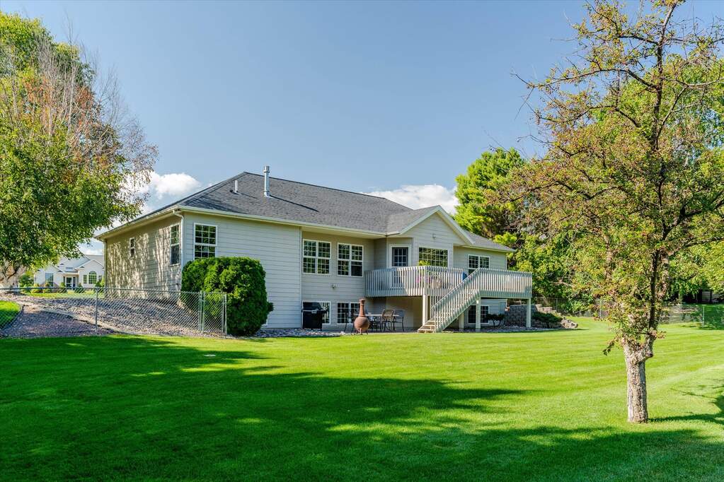 4 Bedroom Single Family Home/House's Image 38
