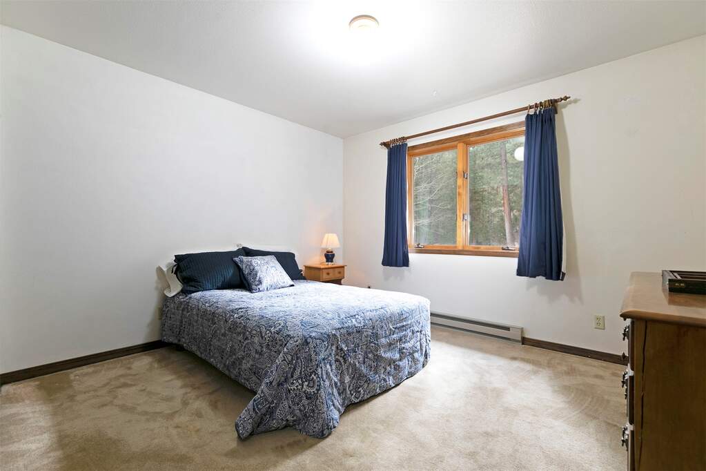 3 Bedroom Single Family Home/House's Image 24
