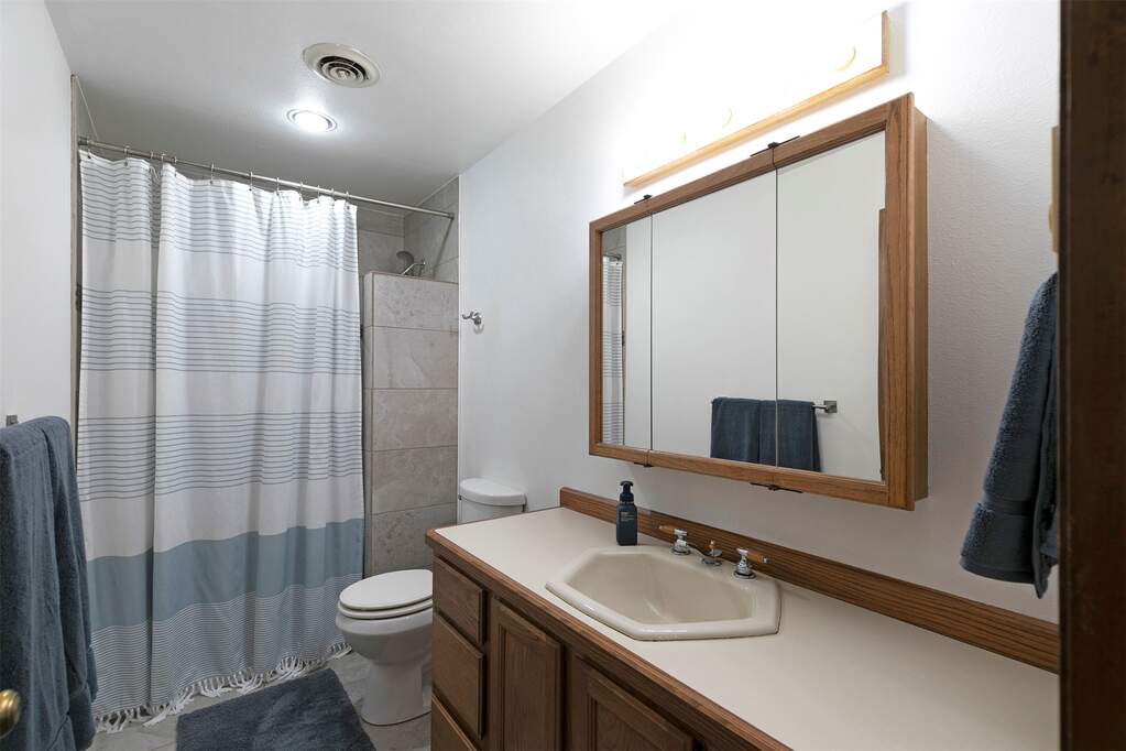 3 Bedroom Single Family Home/House's Image 26