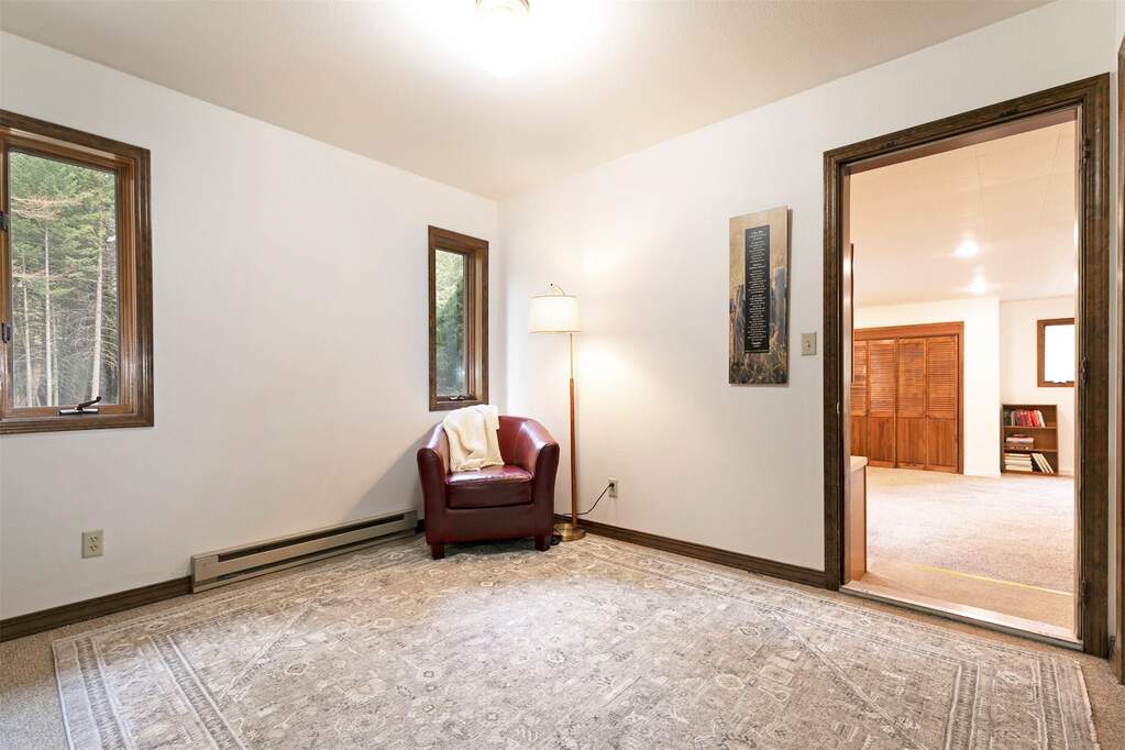 3 Bedroom Single Family Home/House's Image 27