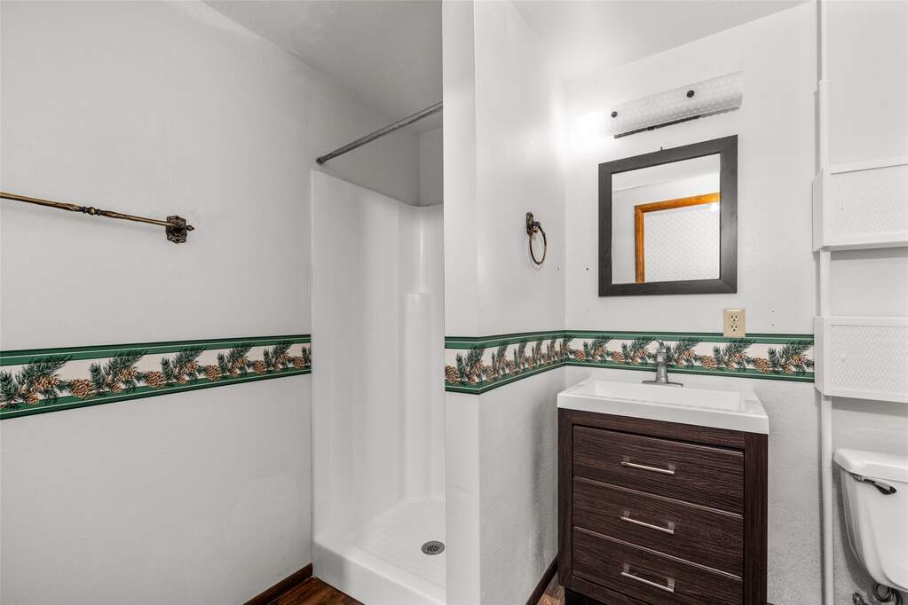 3 Bedroom Single Family Home/House's Image 25