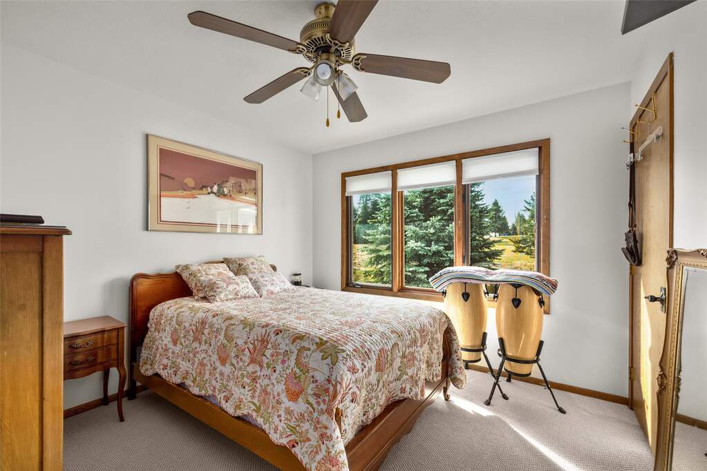 4 Bedroom Single Family Home/House's Image 14