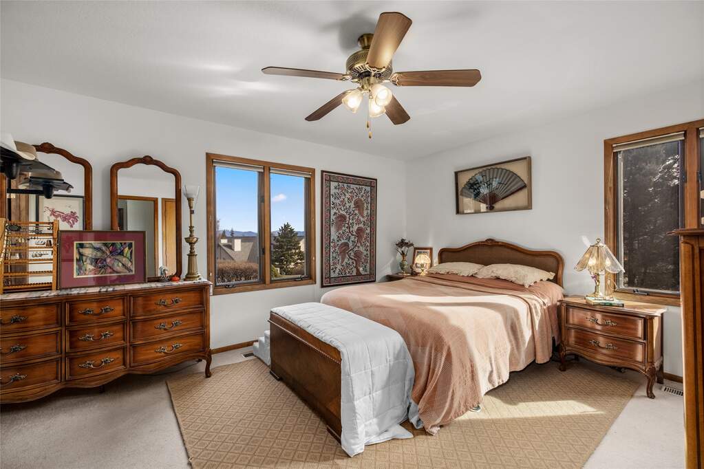 4 Bedroom Single Family Home/House's Image 17