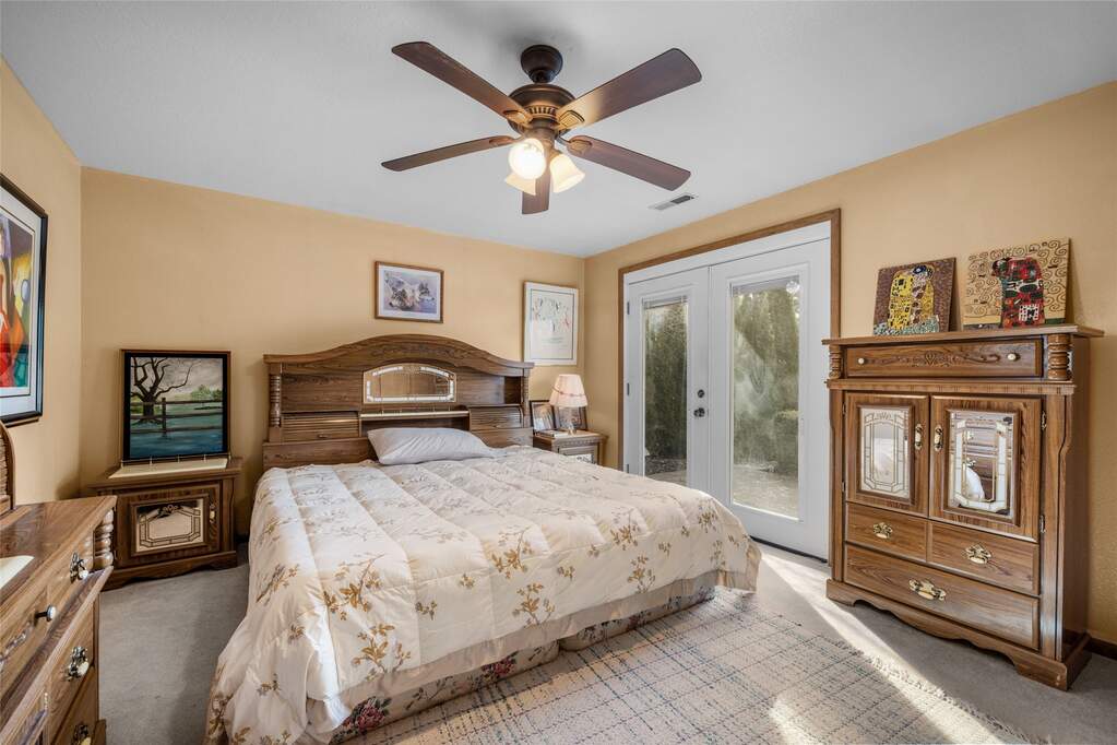 4 Bedroom Single Family Home/House's Image 28