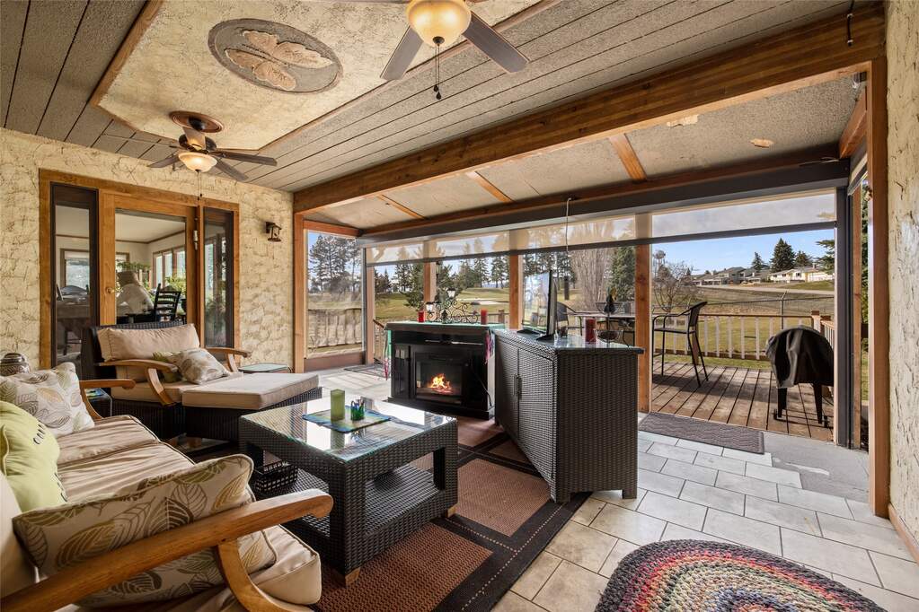 4 Bedroom Single Family Home/House's Image 32