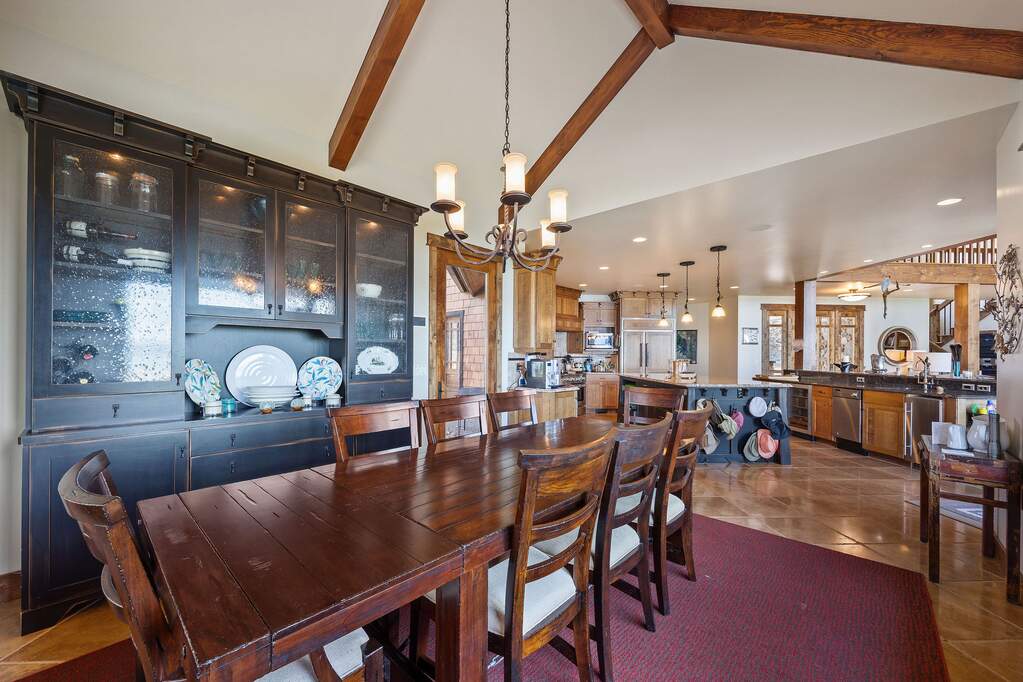 5 Bedroom Single Family Home/House's Image 23