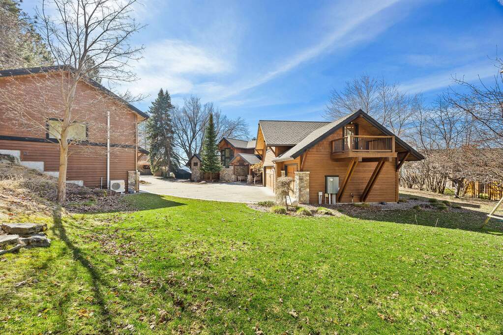 5 Bedroom Single Family Home/House's Image 60