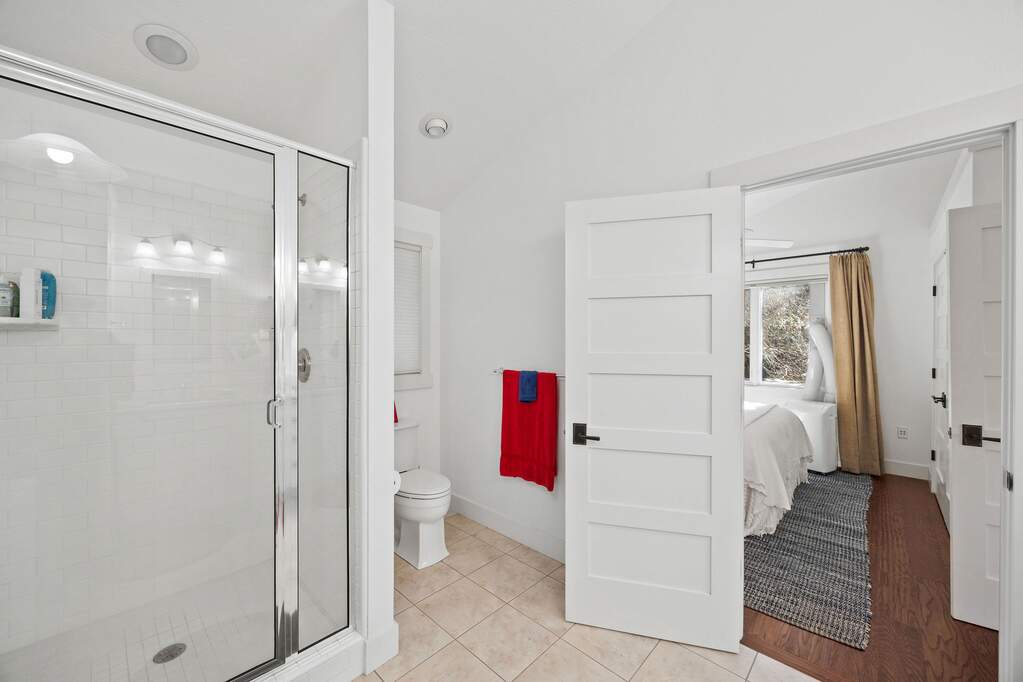 5 Bedroom Single Family Home/House's Image 69