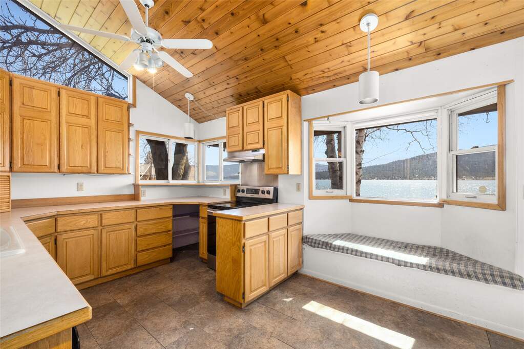 2 Bedroom Single Family Home/House's Image 18