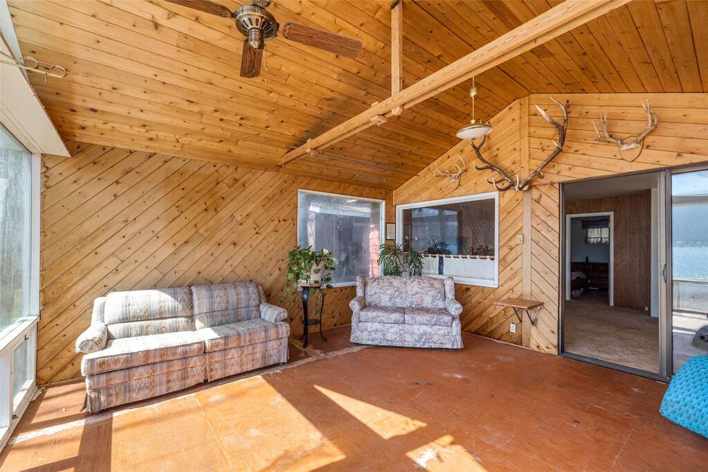 2 Bedroom Single Family Home/House's Image 28