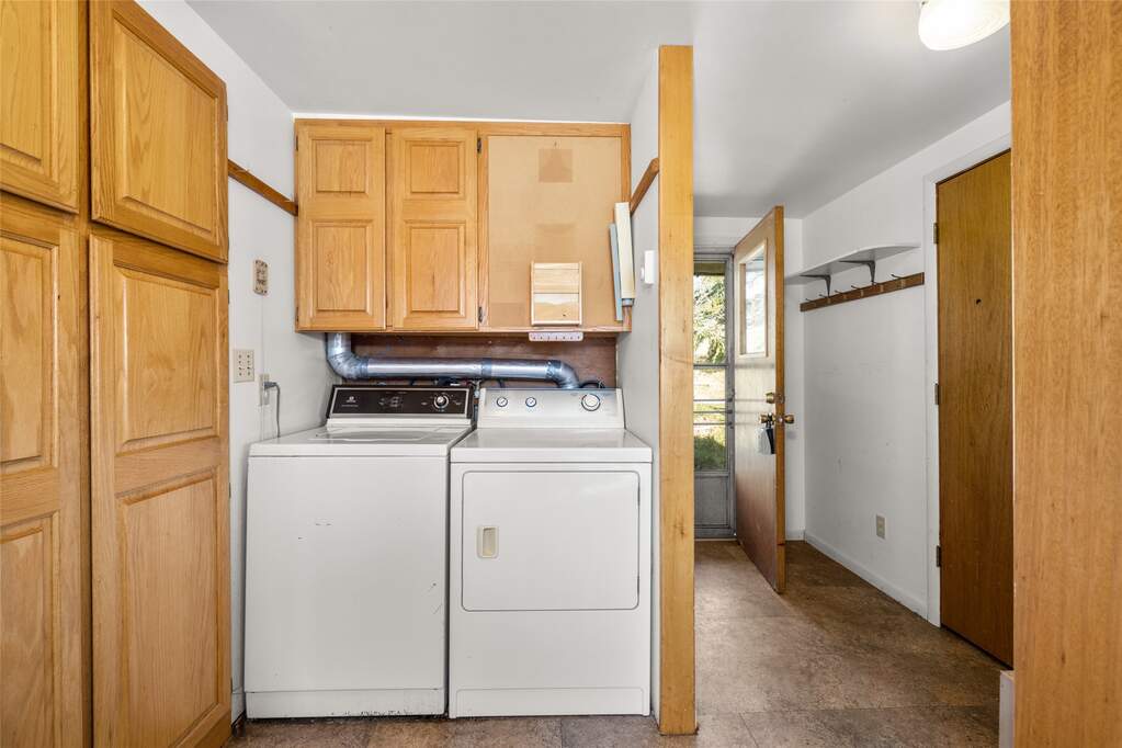 2 Bedroom Single Family Home/House's Image 34