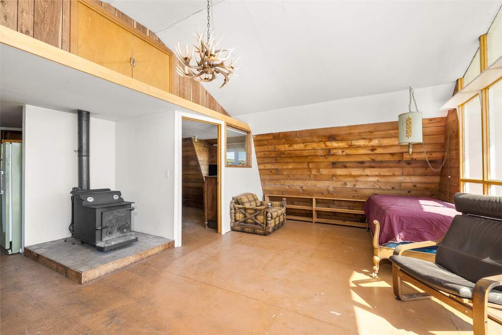 2 Bedroom Single Family Home/House's Image 38