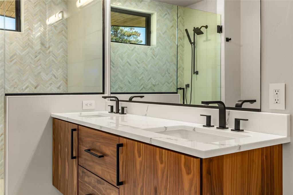 4 Bedroom Villa/Townhouse's Image 24