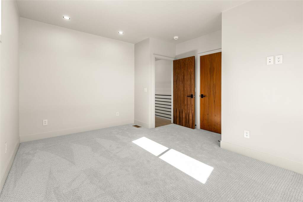 4 Bedroom Villa/Townhouse's Image 33