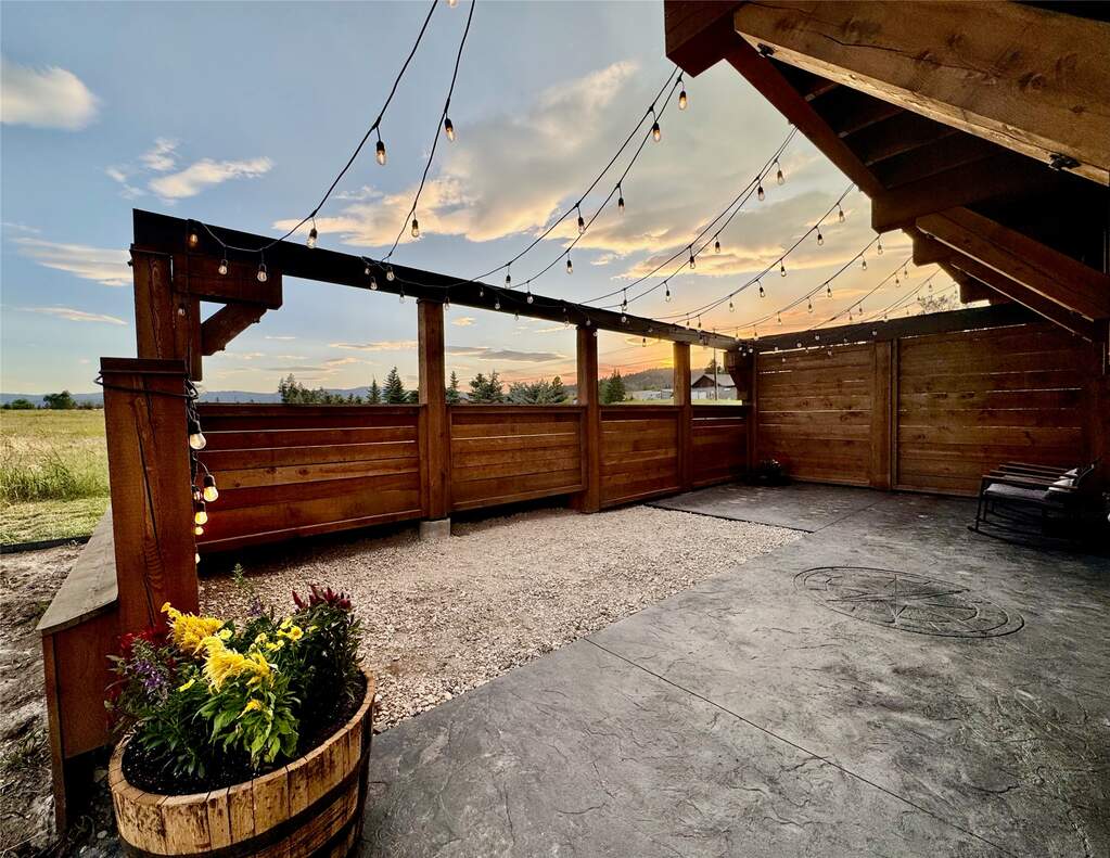 5 Bedroom Single Family Home/House's Image 115