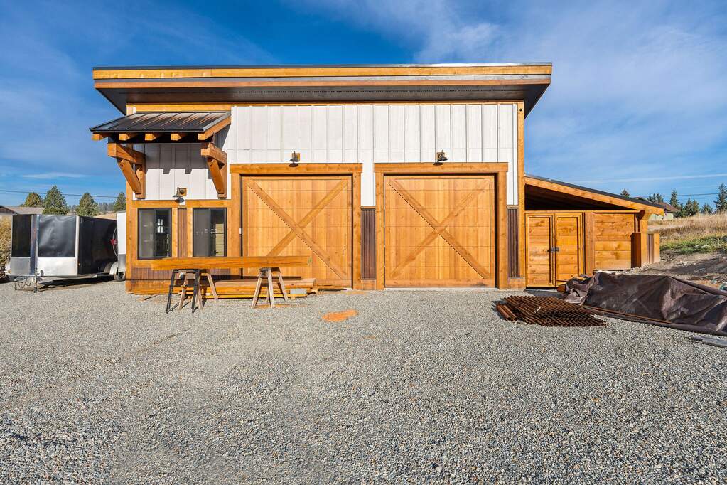 5 Bedroom Single Family Home/House's Image 47