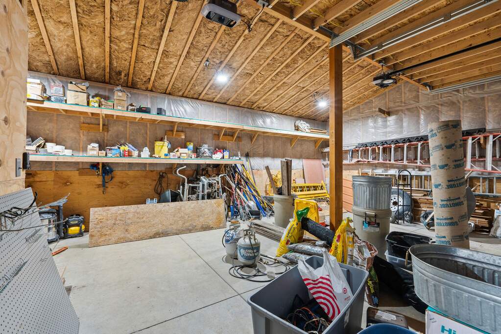 5 Bedroom Single Family Home/House's Image 48